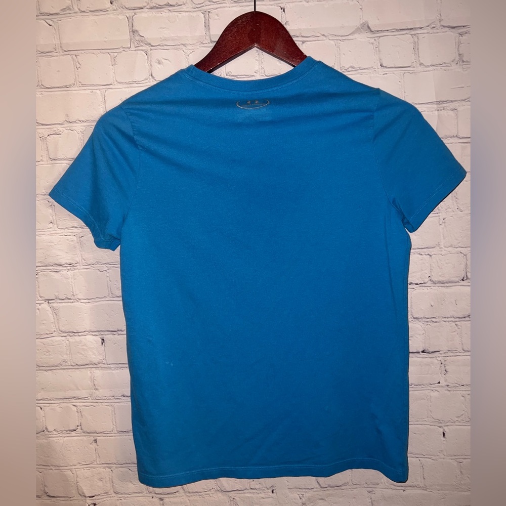 under armour heat gear blue & pink shirt size YLG - Picture 4 of 4